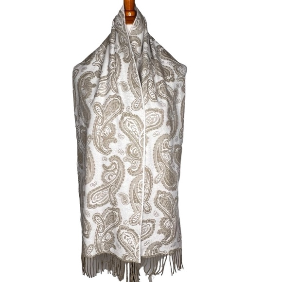 Cashmere Paisley Scarf Shawl with Fringe Beige White England Made Reversible - Picture 1 of 12